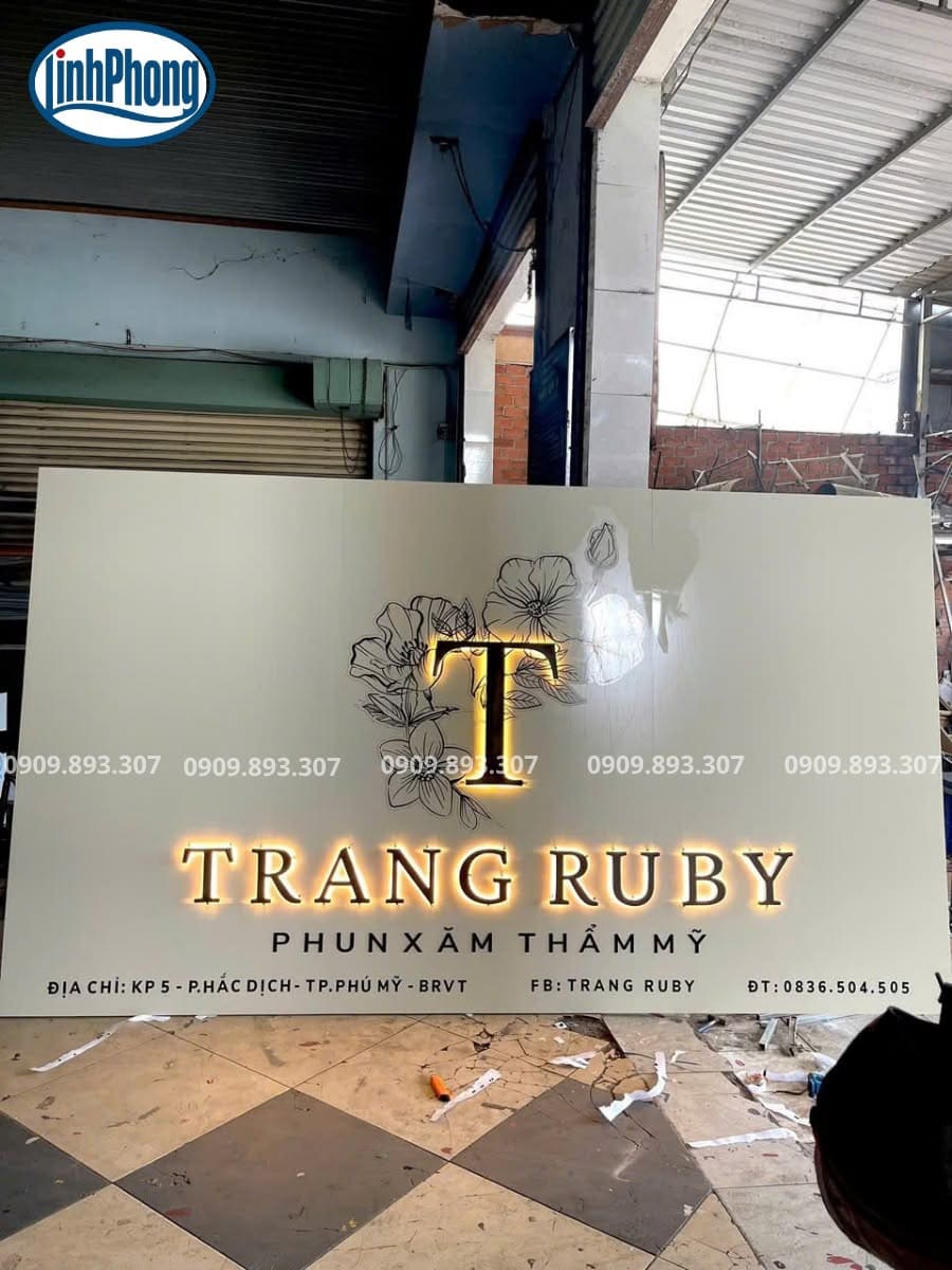 In bảng hiệu