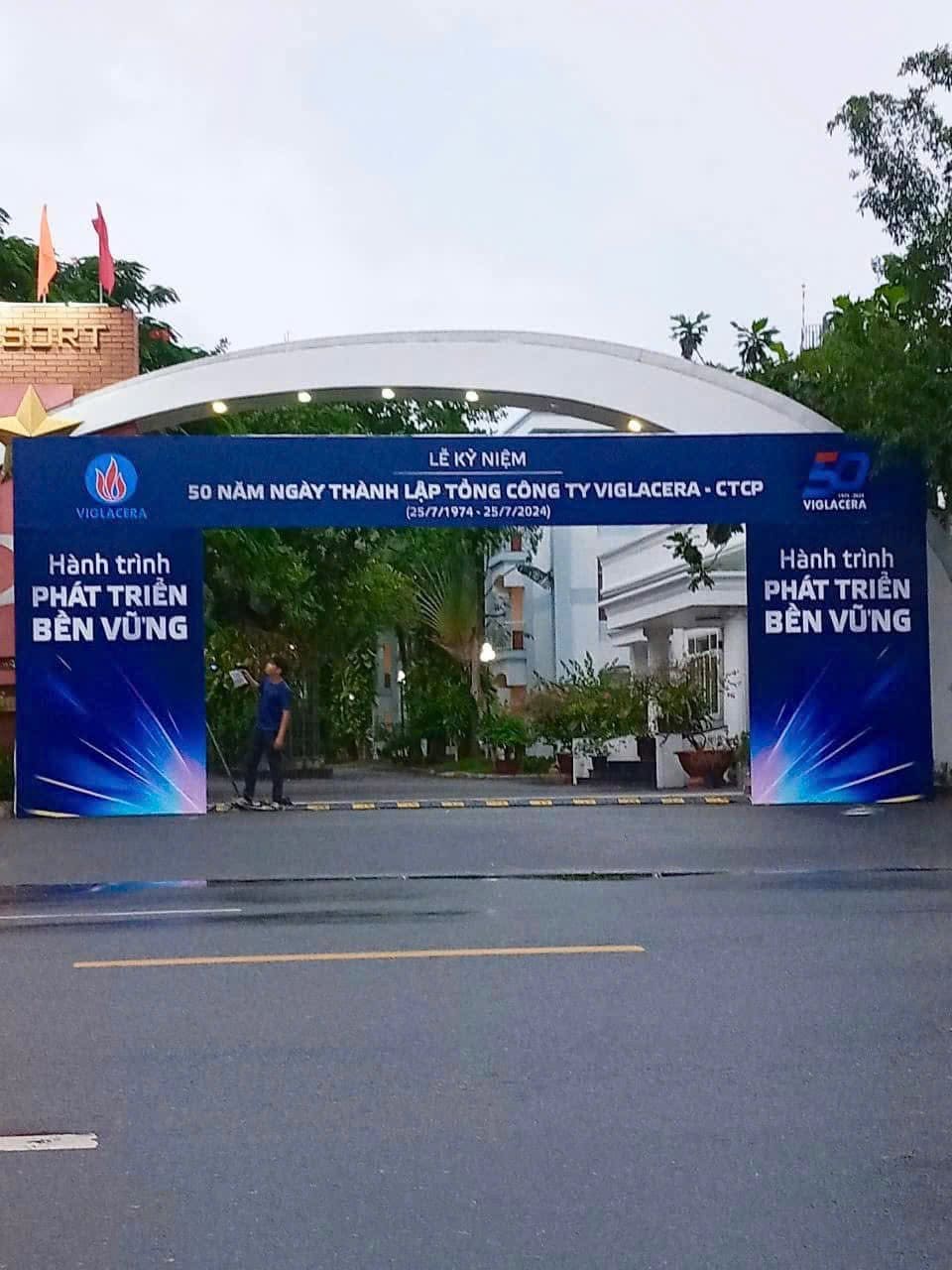 In bảng hiệu